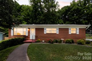 309 Oak Hill Road, Candler, NC 28715