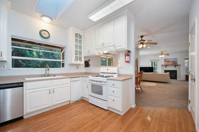 2455 Granite Chief Pl, Foresthill, CA 95631