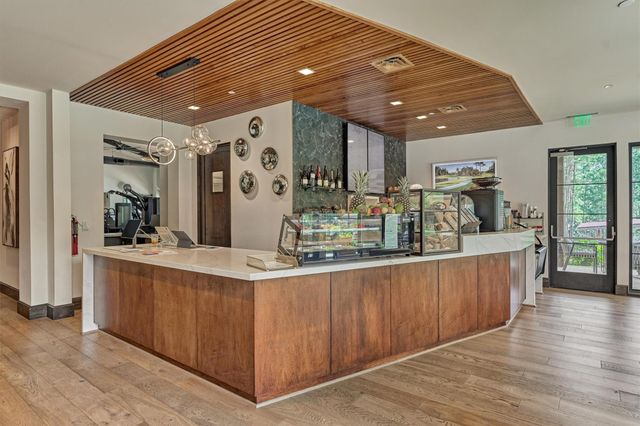 4437 Holly Trail Road, Montgomery, TX 77316
