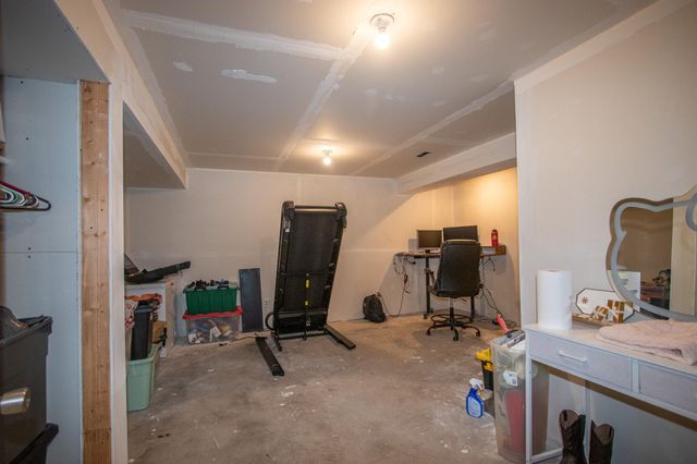 1163 Tanya Street, Burns Harbor, IN 46304