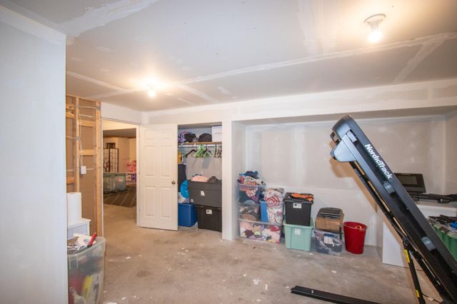 1163 Tanya Street, Burns Harbor, IN 46304