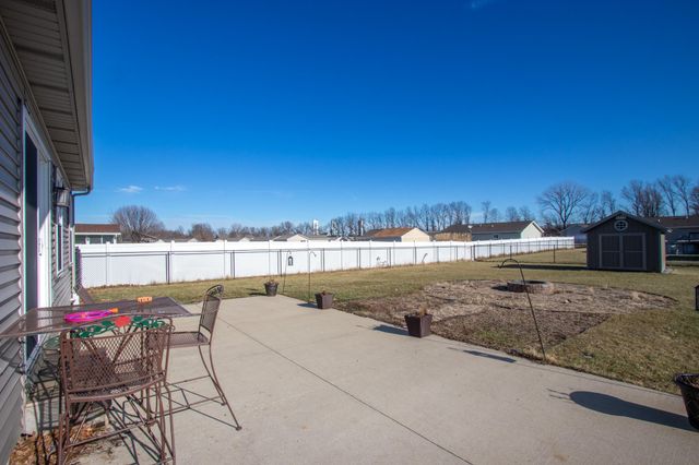 1163 Tanya Street, Burns Harbor, IN 46304