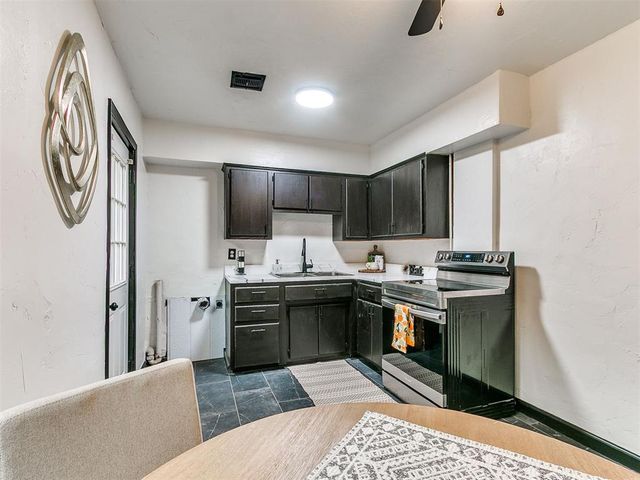 312 N Base Avenue, Norman, OK 73069
