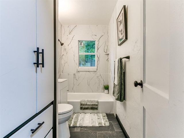 312 N Base Avenue, Norman, OK 73069