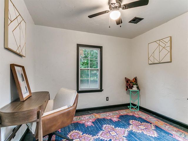 312 N Base Avenue, Norman, OK 73069
