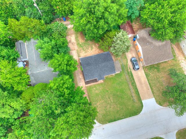 312 N Base Avenue, Norman, OK 73069