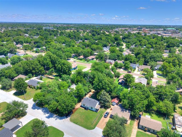 312 N Base Avenue, Norman, OK 73069