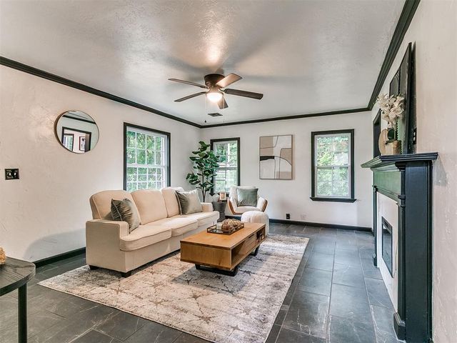 312 N Base Avenue, Norman, OK 73069
