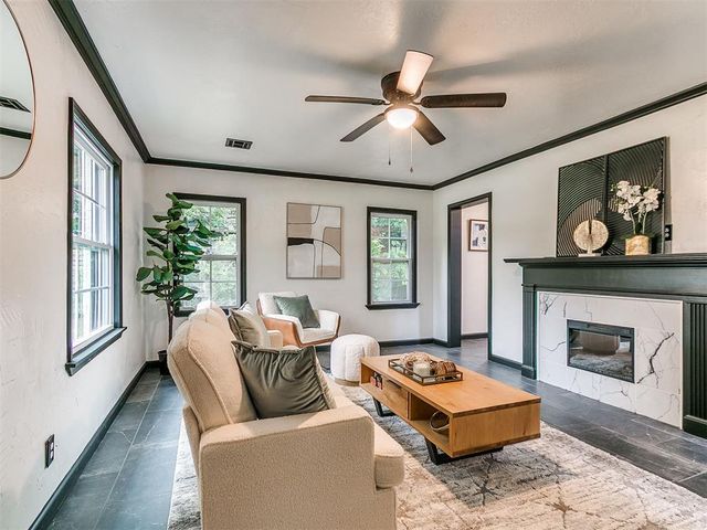 312 N Base Avenue, Norman, OK 73069