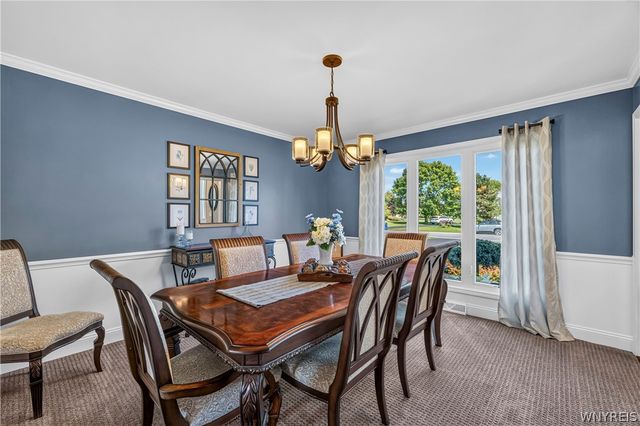 6090 Meadow Lakes Drive, Clarence, NY 14051