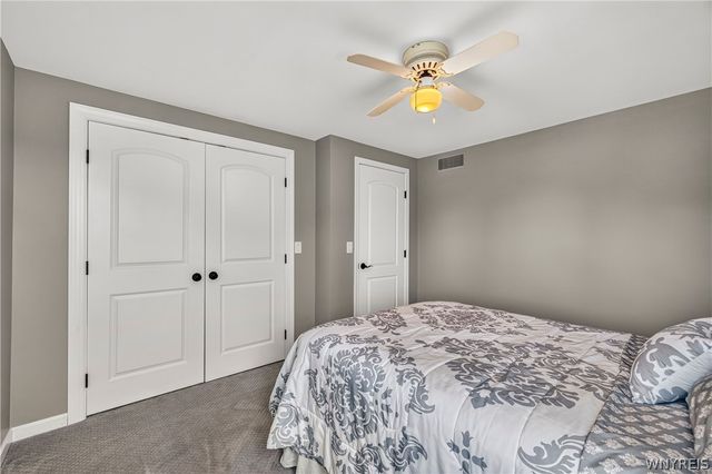 6090 Meadow Lakes Drive, Clarence, NY 14051