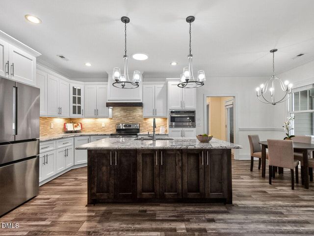 2324 Kingston Wood Drive, Fuquay Varina, NC 27526