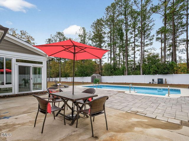 2324 Kingston Wood Drive, Fuquay Varina, NC 27526