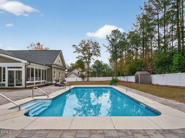 2324 Kingston Wood Drive, Fuquay Varina, NC 27526