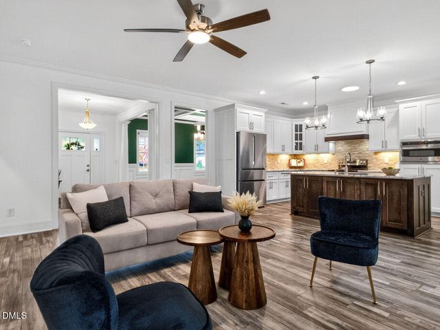 2324 Kingston Wood Drive, Fuquay Varina, NC 27526