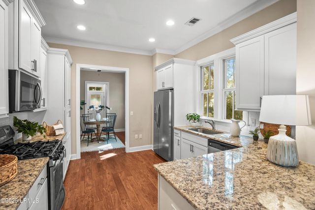 611 Huguenin Drive, Beaufort, SC 29902