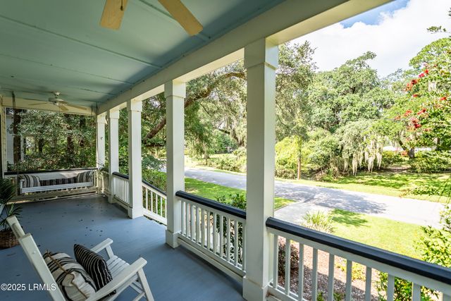611 Huguenin Drive, Beaufort, SC 29902