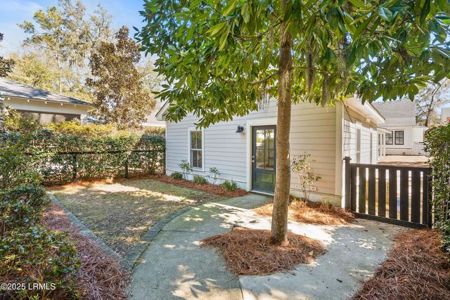 611 Huguenin Drive, Beaufort, SC 29902