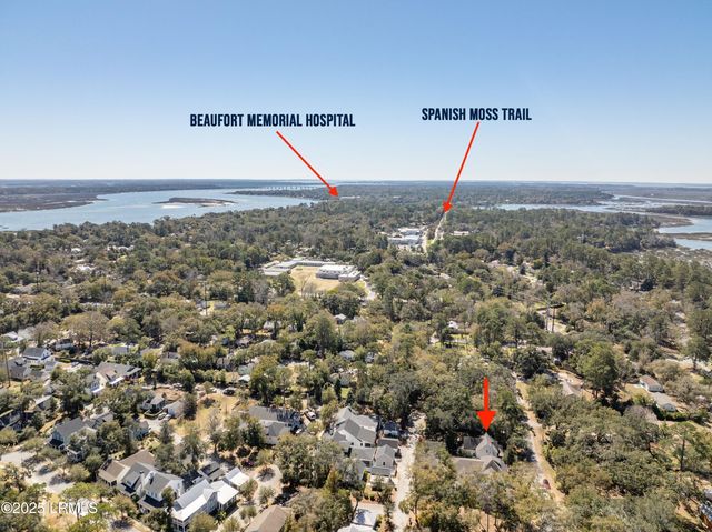 611 Huguenin Drive, Beaufort, SC 29902