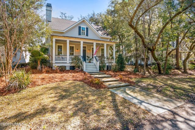 611 Huguenin Drive, Beaufort, SC 29902
