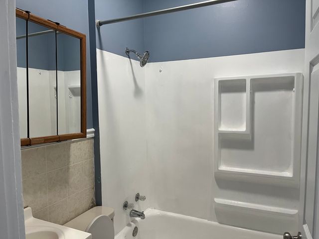 226 N Ohio Street, Aurora, IL 60505