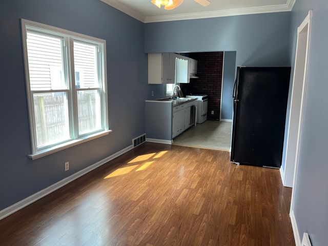 226 N Ohio Street, Aurora, IL 60505