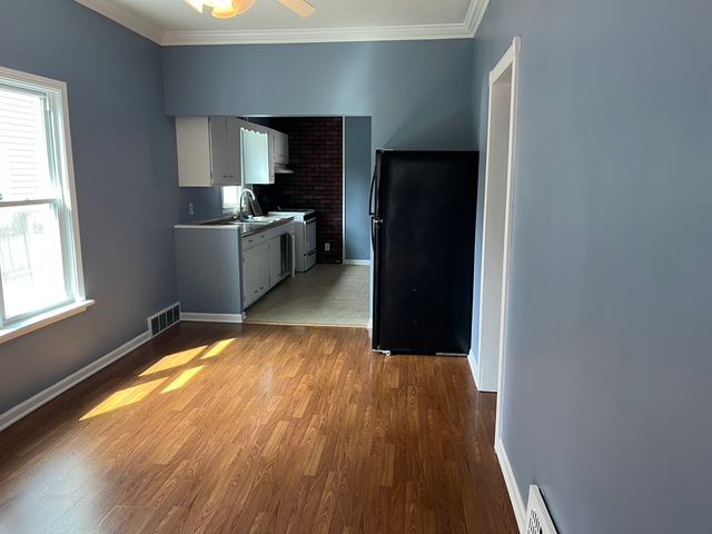 226 N Ohio Street, Aurora, IL 60505