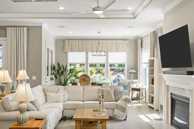 106 Leeward Landing, Summerville, SC 29486