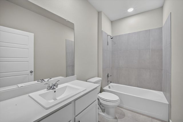 710 Summerberry Drive, Mckinney, TX 75071