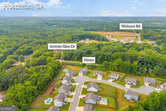 305 Parkers Place, Hoschton, GA 30548