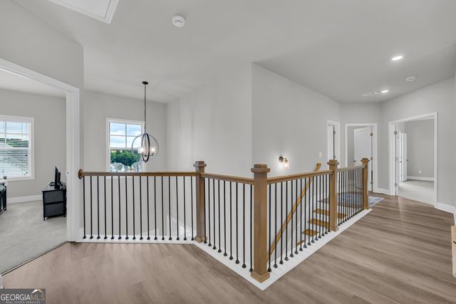 305 Parkers Place, Hoschton, GA 30548