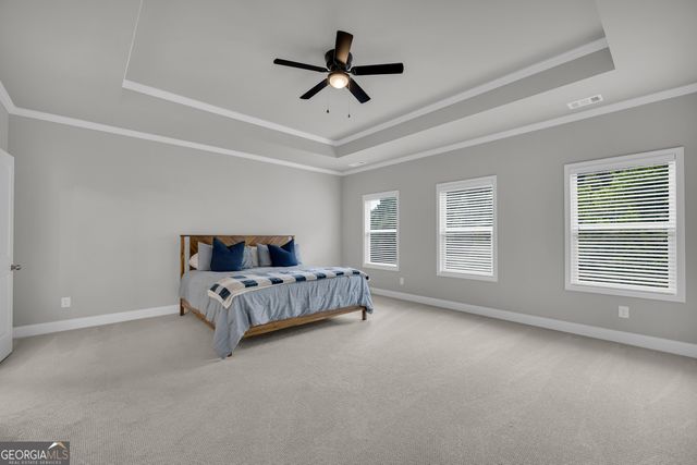 305 Parkers Place, Hoschton, GA 30548