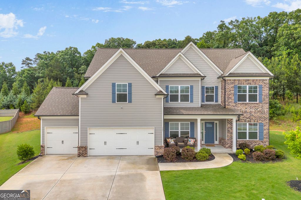 305 Parkers Place, Hoschton, GA 30548
