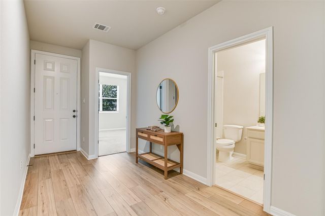 1003 Gray Fox LOOP, Hutto, TX 78634