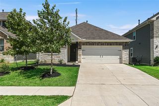 1003 Gray Fox LOOP, Hutto, TX 78634