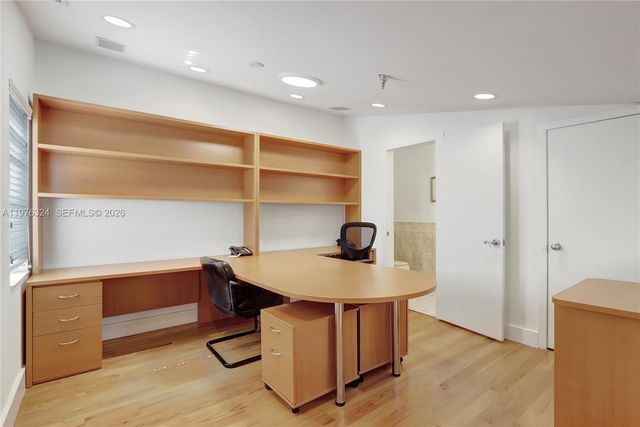 10769 SW 104th St B3, Miami, FL 33176