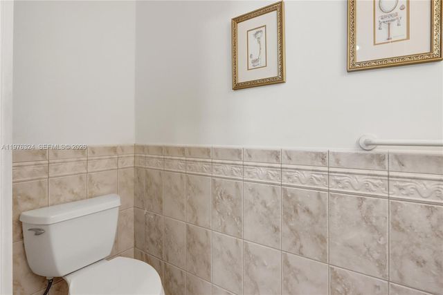 10769 SW 104th St B3, Miami, FL 33176