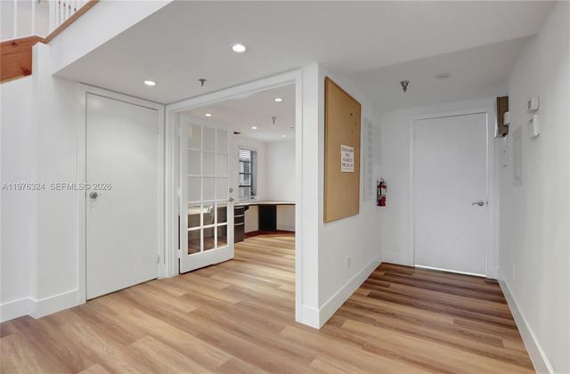 10769 SW 104th St B3, Miami, FL 33176