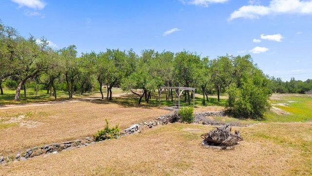 23625 Pedernales Canyon TRL, Spicewood, TX 78669