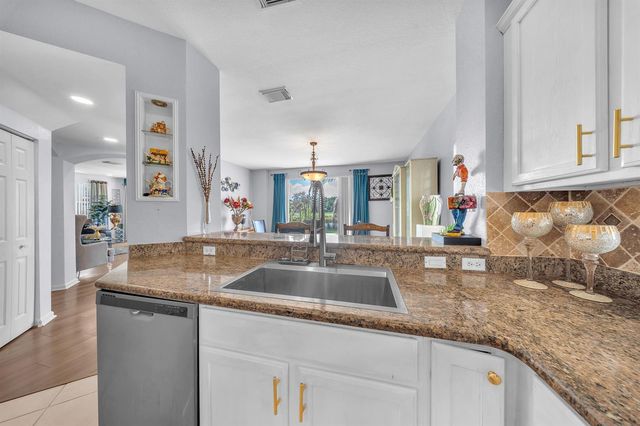 726 Gazetta Way, West Palm Beach, FL 33413