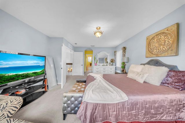 726 Gazetta Way, West Palm Beach, FL 33413