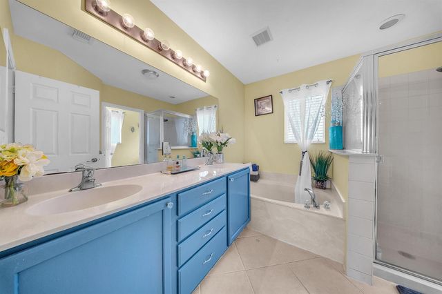 726 Gazetta Way, West Palm Beach, FL 33413