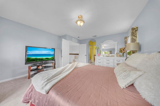 726 Gazetta Way, West Palm Beach, FL 33413