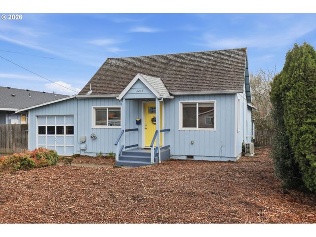 2212 23RD Ave, Forest Grove, OR 97116