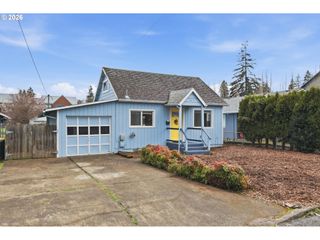 2212 23RD Ave, Forest Grove, OR 97116