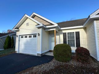 28 Owens Dr Unit 94, Swanzey, NH 03446