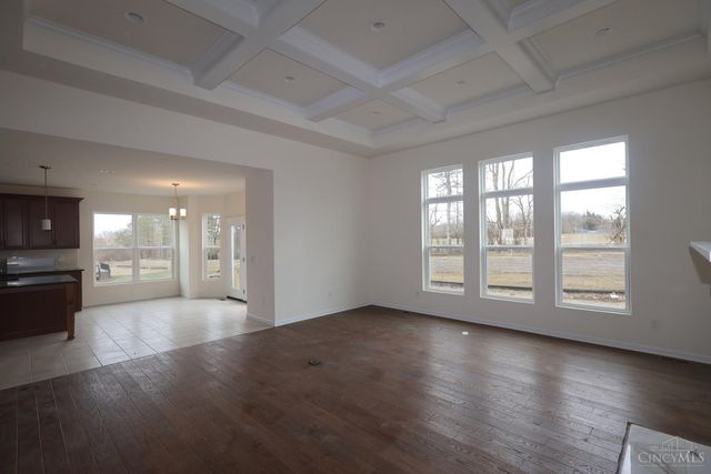 79 Glasgow Street, Springboro, OH 45066