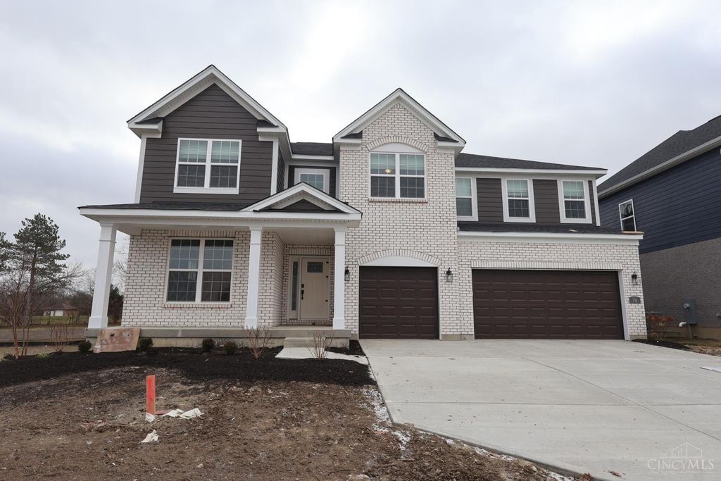 79 Glasgow Street, Springboro, OH 45066