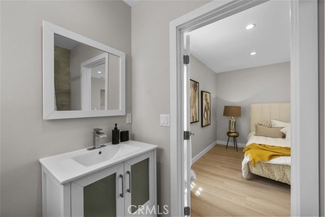 6820 Jellico Avenue, Van Nuys (los Angeles), CA 91406