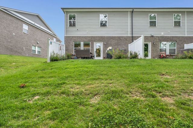 1736 Tahoma Dr, Lebanon, TN 37087
